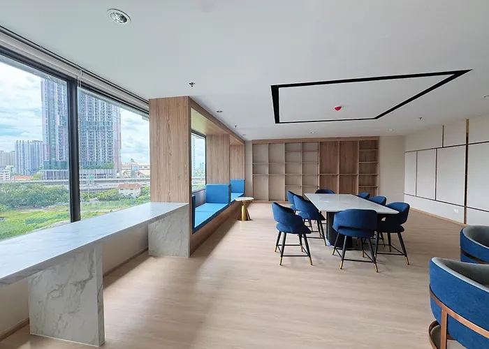 Bts边躺看水门寺大佛 4站到暹罗天地绝美景观新公寓new Appartement